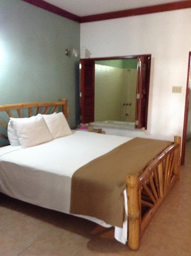 Kuyaba Hotel Negril Room photo
